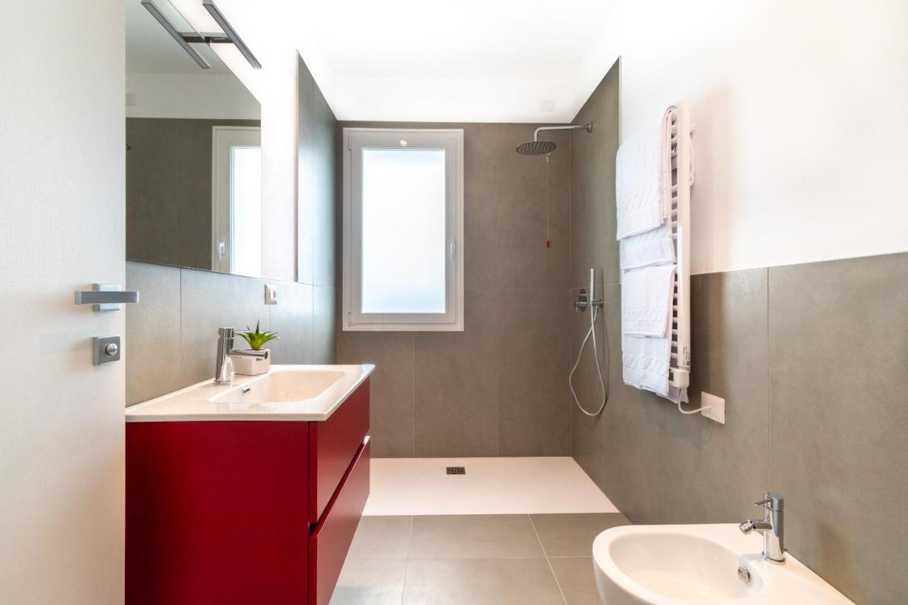 Superior Aparthotel *